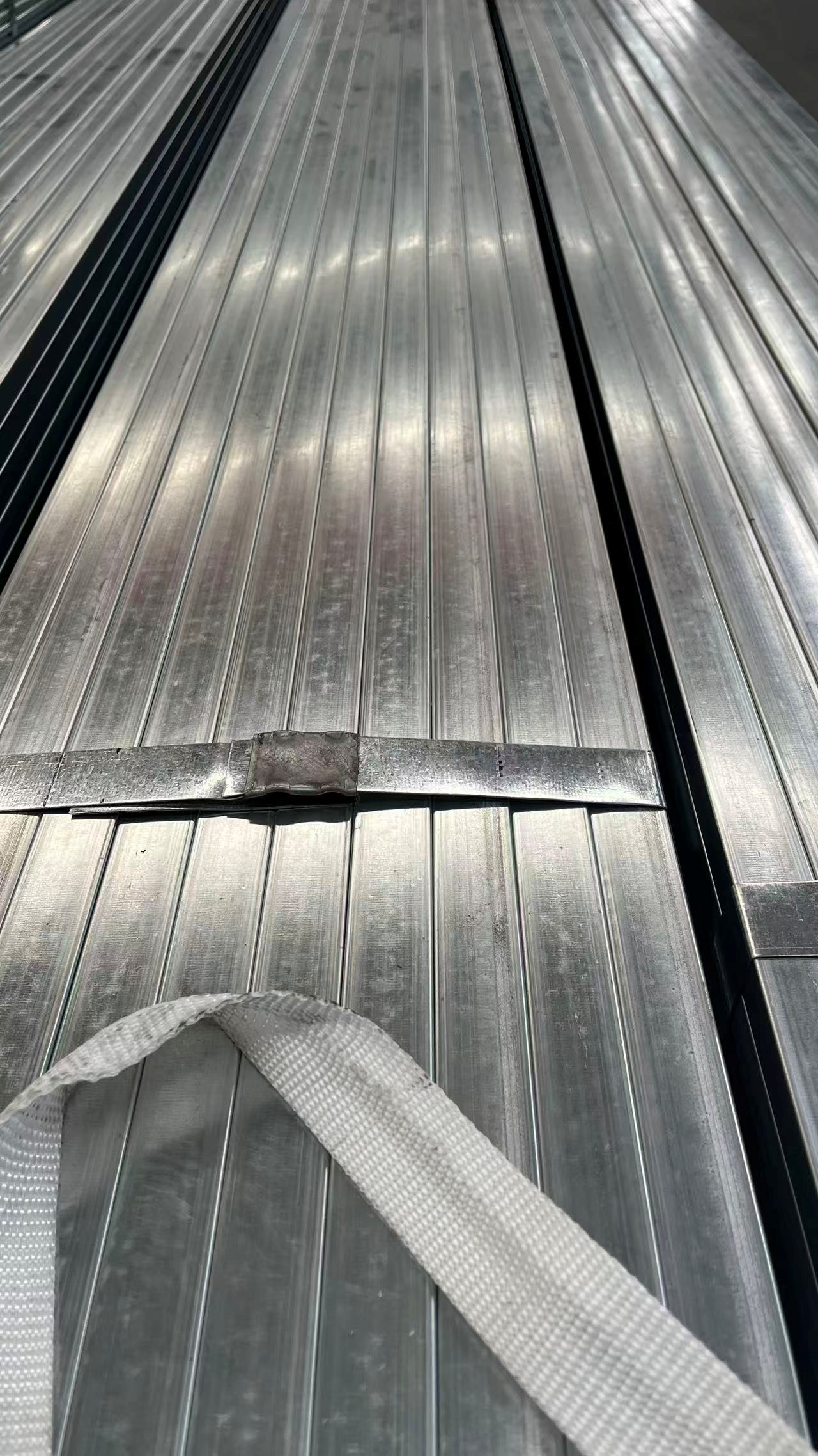 20×30 Galvanized Rectangular Tube - Image 2