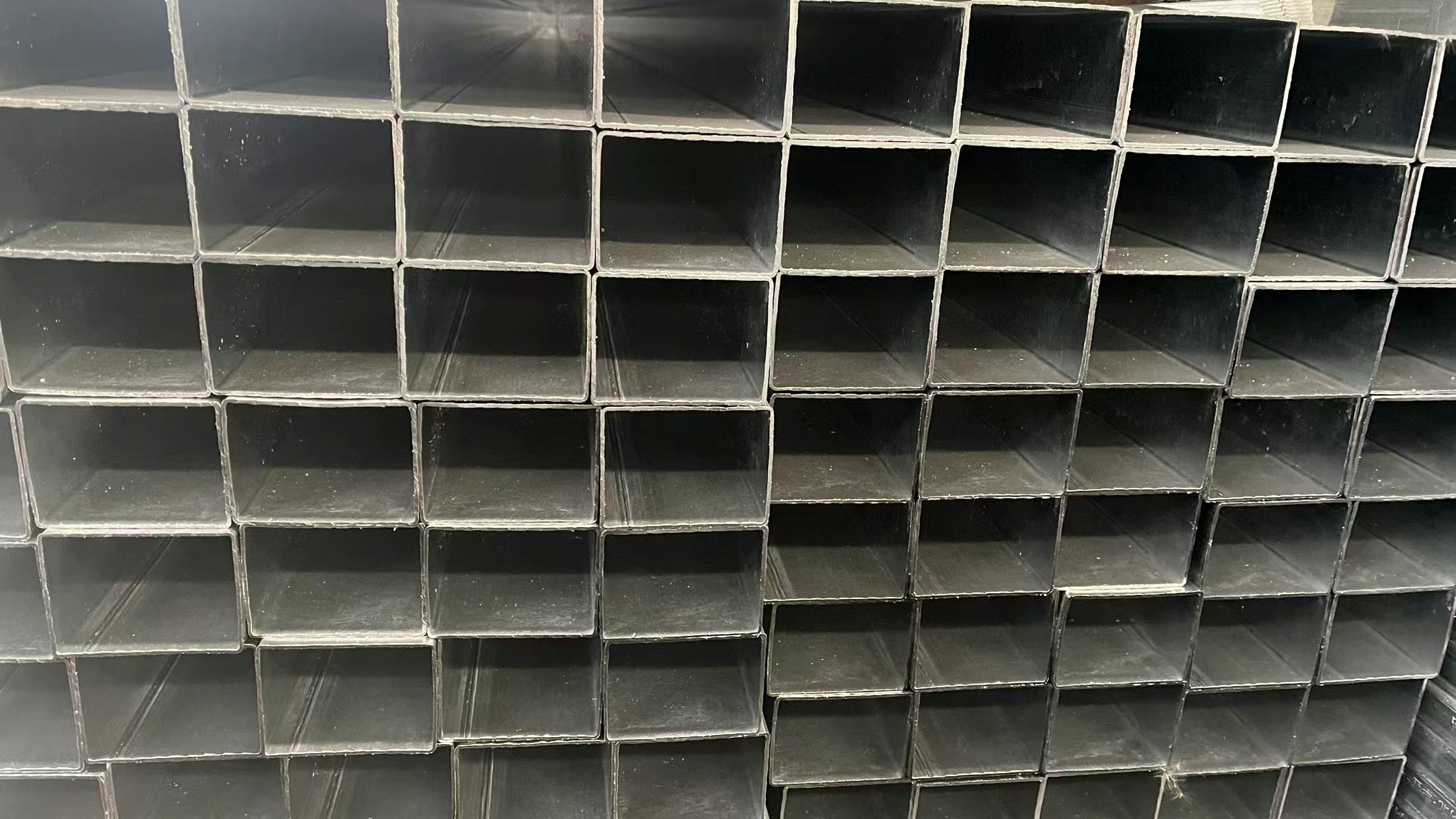 60×80 Galvanized Rectangular Tube