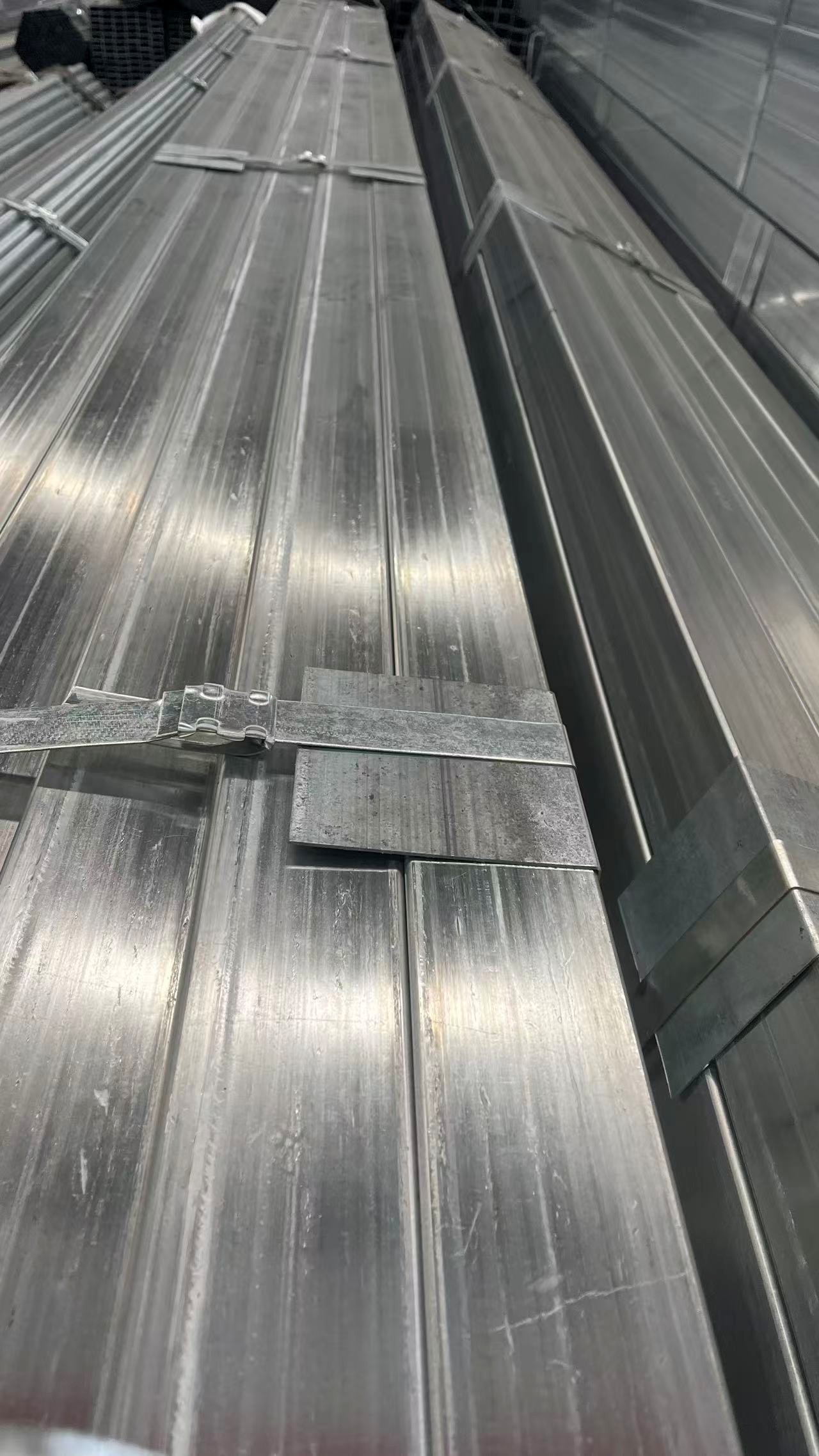 80mm × 2.5mm Galvanized Square Tube - Image 2