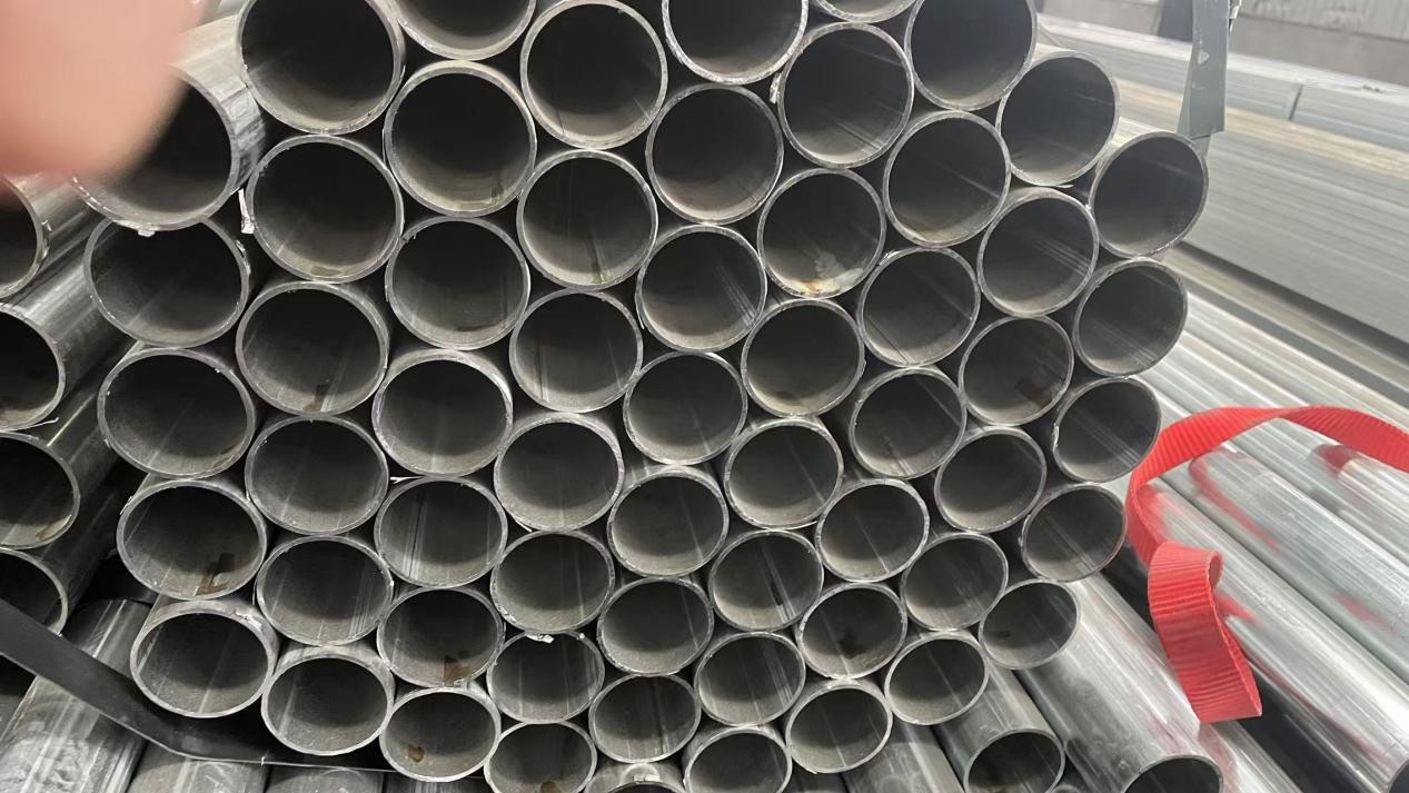 2.5-inch Galvanized Round Pipe