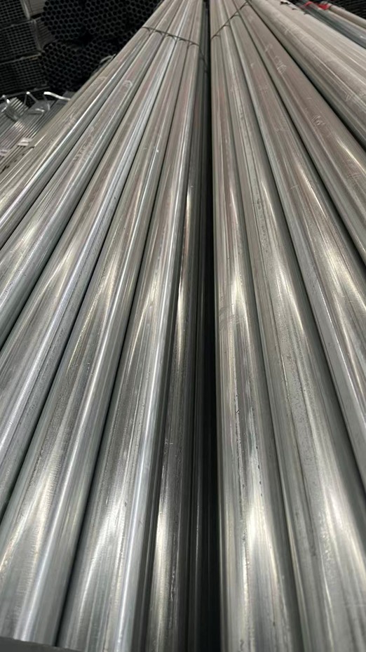 2.5-inch Galvanized Round Pipe - Image 2