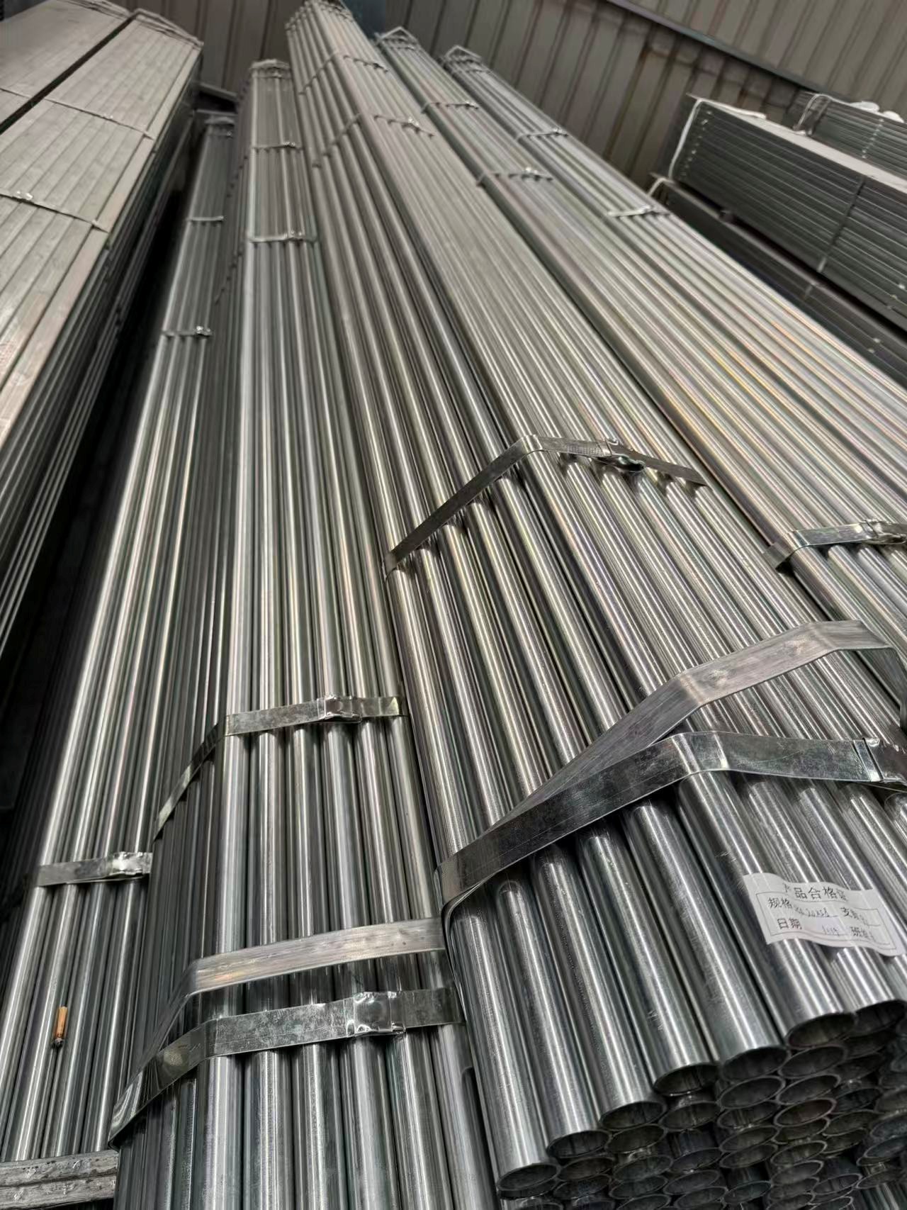 38mm 2.0mm Galvanized Round Pipe