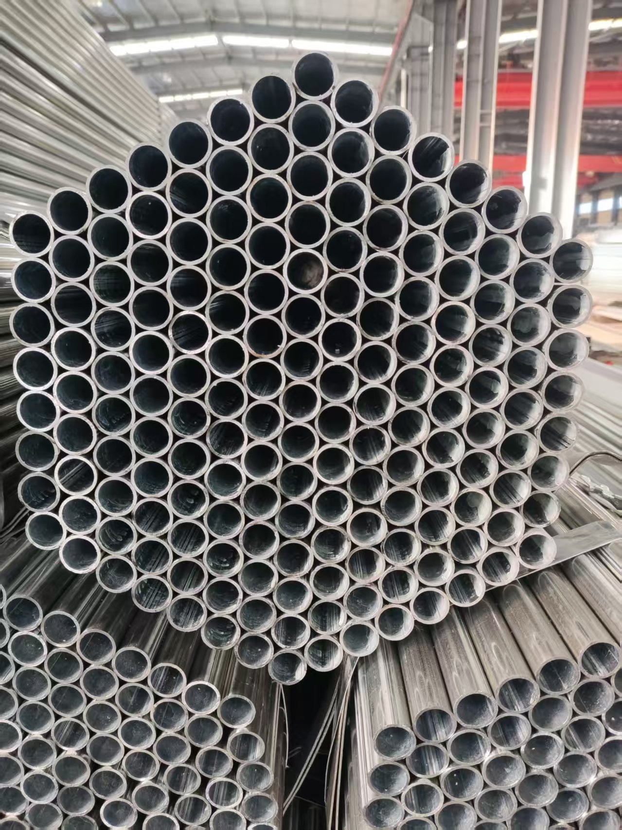 6-point 1.9mm Galvanized Round Pipe - Image 2